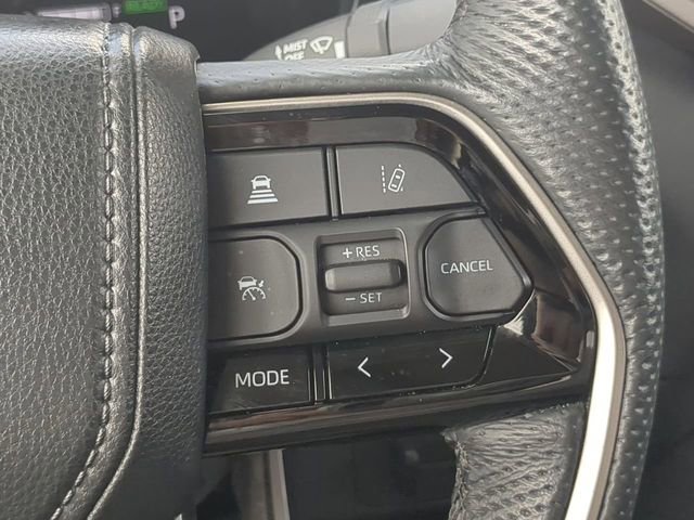 Used 2024 Toyota Tundra Limited image 26