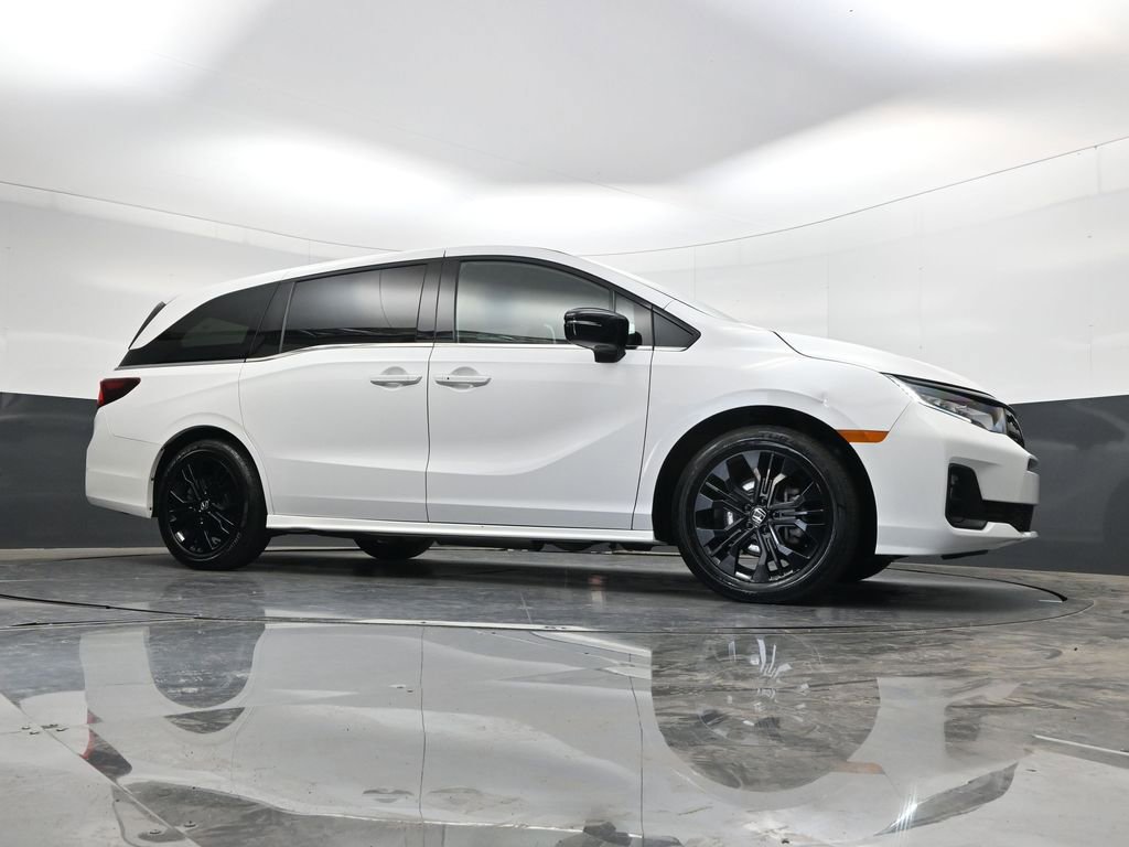 Used 2025 Honda Odyssey Sport-L image 25