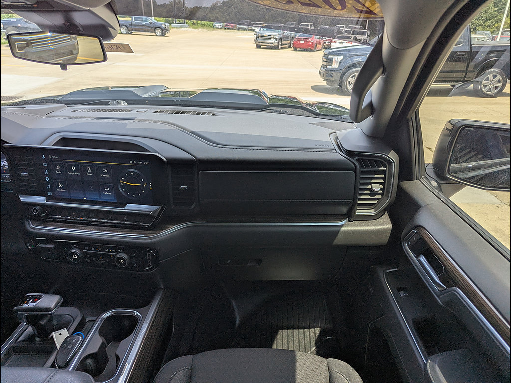 Certified 2025 Chevrolet Silverado 1500 LT Trail Boss w/ Convenience Package II AWD/4WD image 4