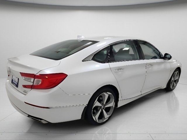 Certified 2019 Honda Accord Touring image 6