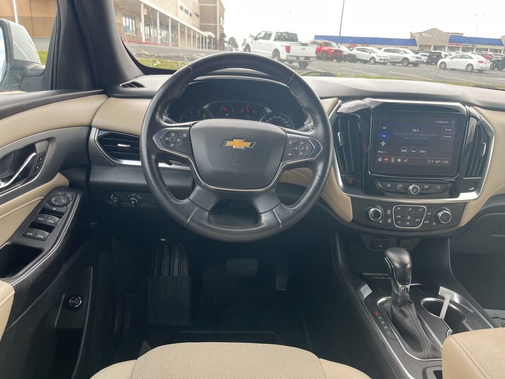 Used 2022 Chevrolet Traverse LT w/ LPO, Floor Liner Package AWD/4WD image 27