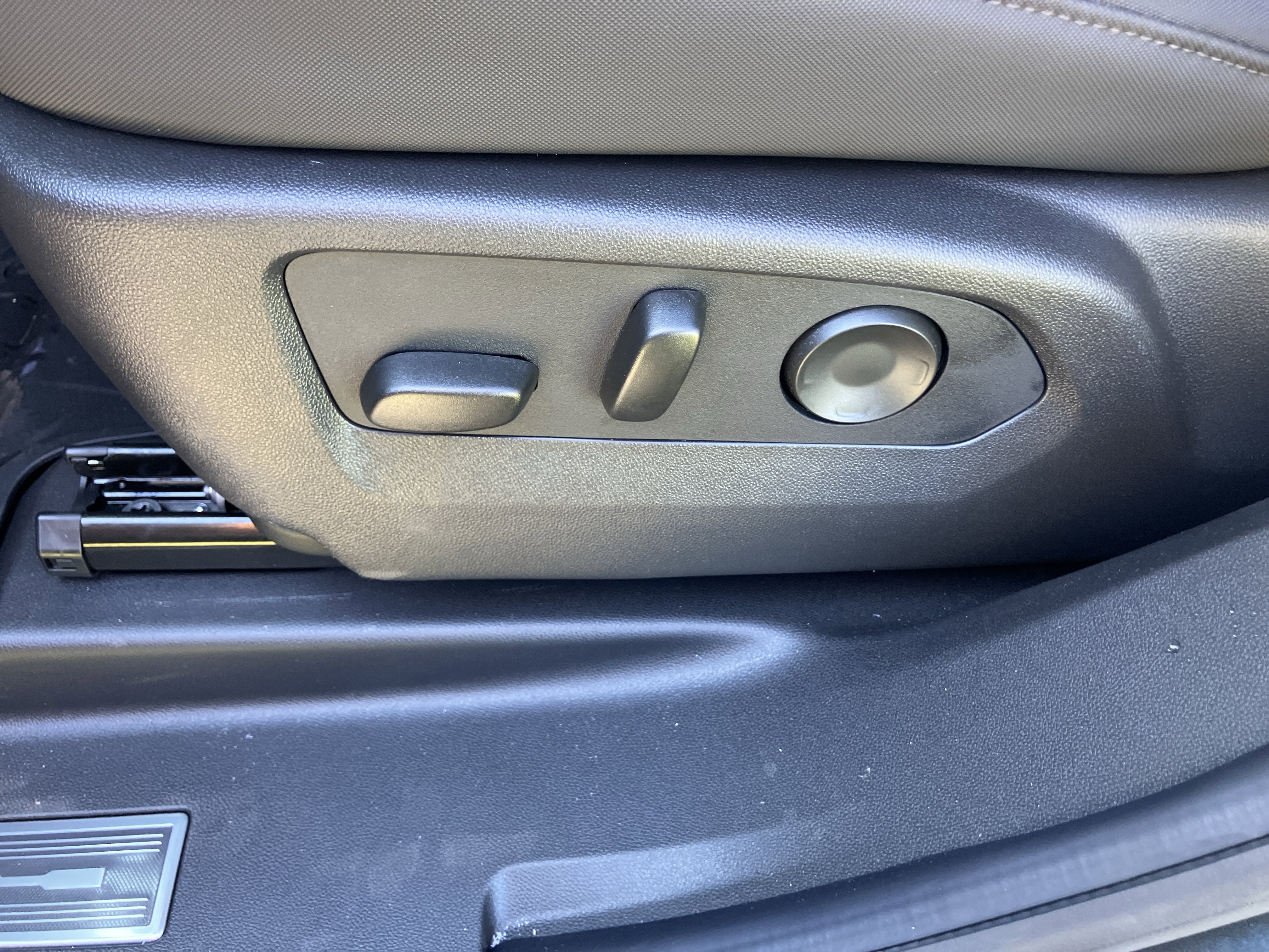 New 2026 GMC Hummer EV SUV image 18