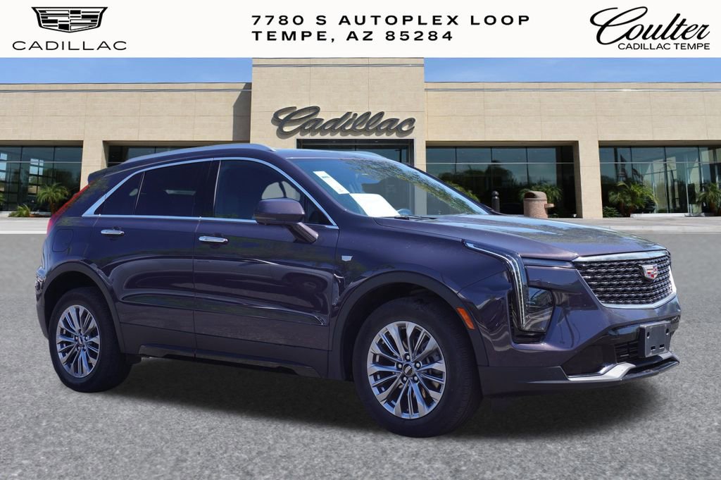 Certified 2025 Cadillac XT4 Premium Luxury image 4