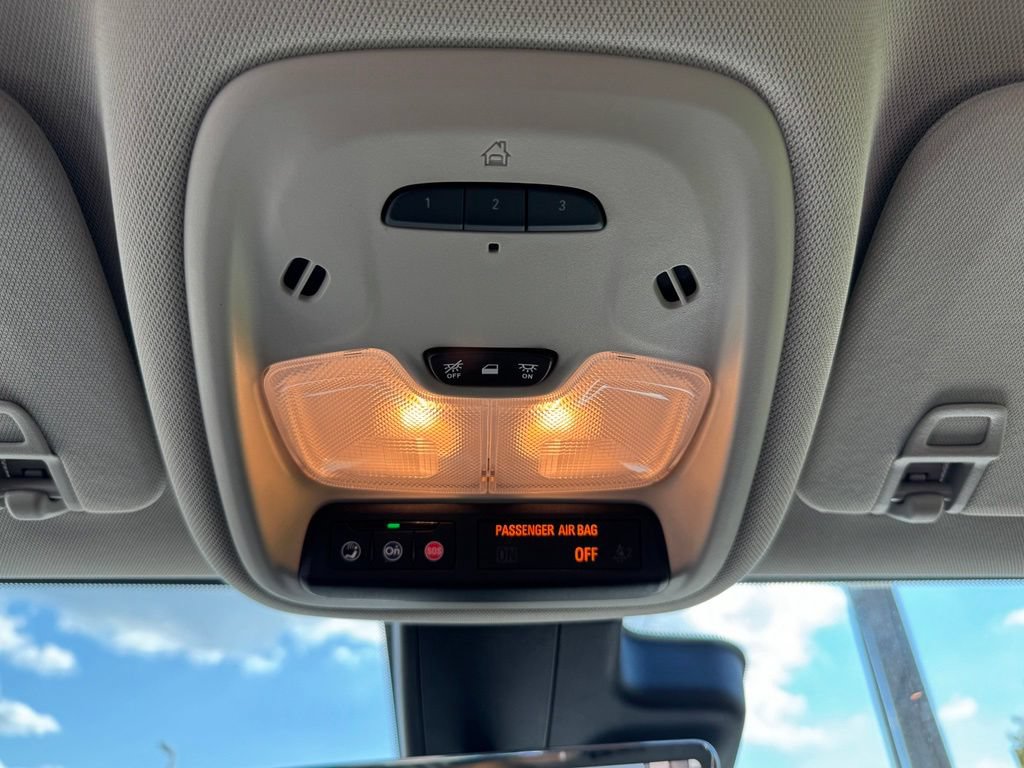 Certified 2022 Buick Encore GX Essence w/ Advanced Technology Package FWD image 29
