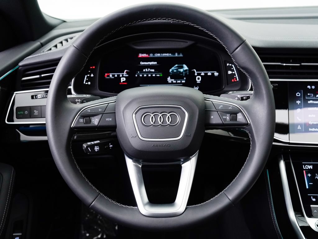 Certified 2025 Audi Q8 Premium Plus w/ Premium Plus Package AWD/4WD image 14