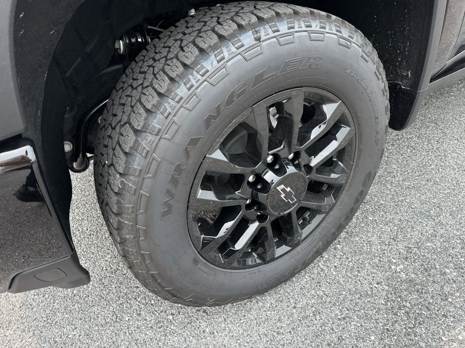 New 2026 Chevrolet Silverado 2500 High Country w/ High Country Premium Package AWD/4WD image 12