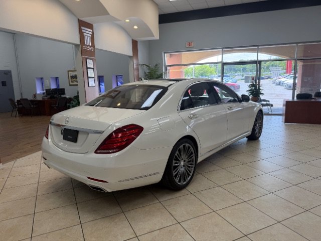 Used 2015 Mercedes-Benz S 550 Sedan image 5