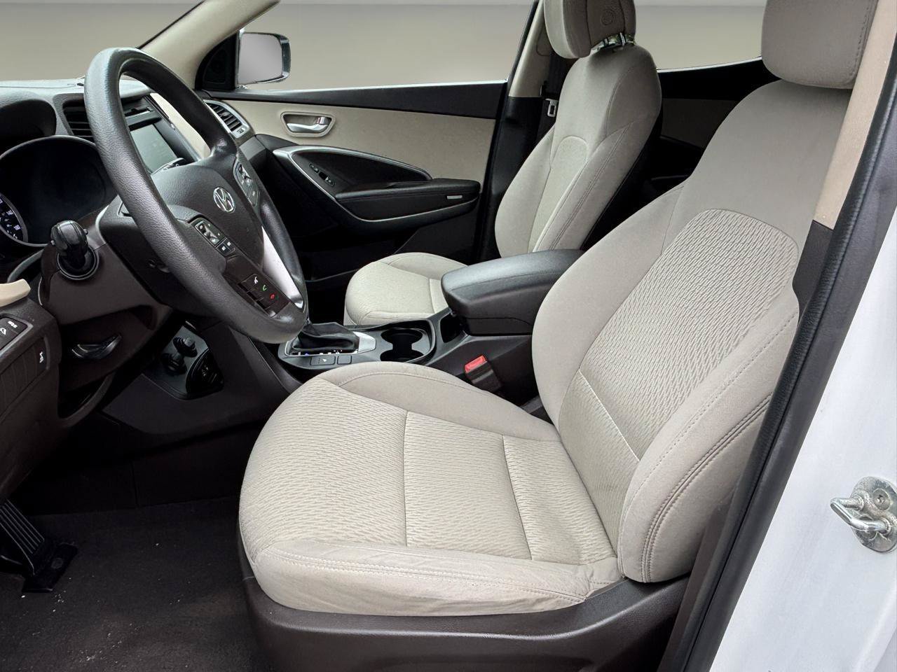 Used 2018 Hyundai Santa Fe Sport w/ 2.4L Value Package 02 AWD/4WD image 15