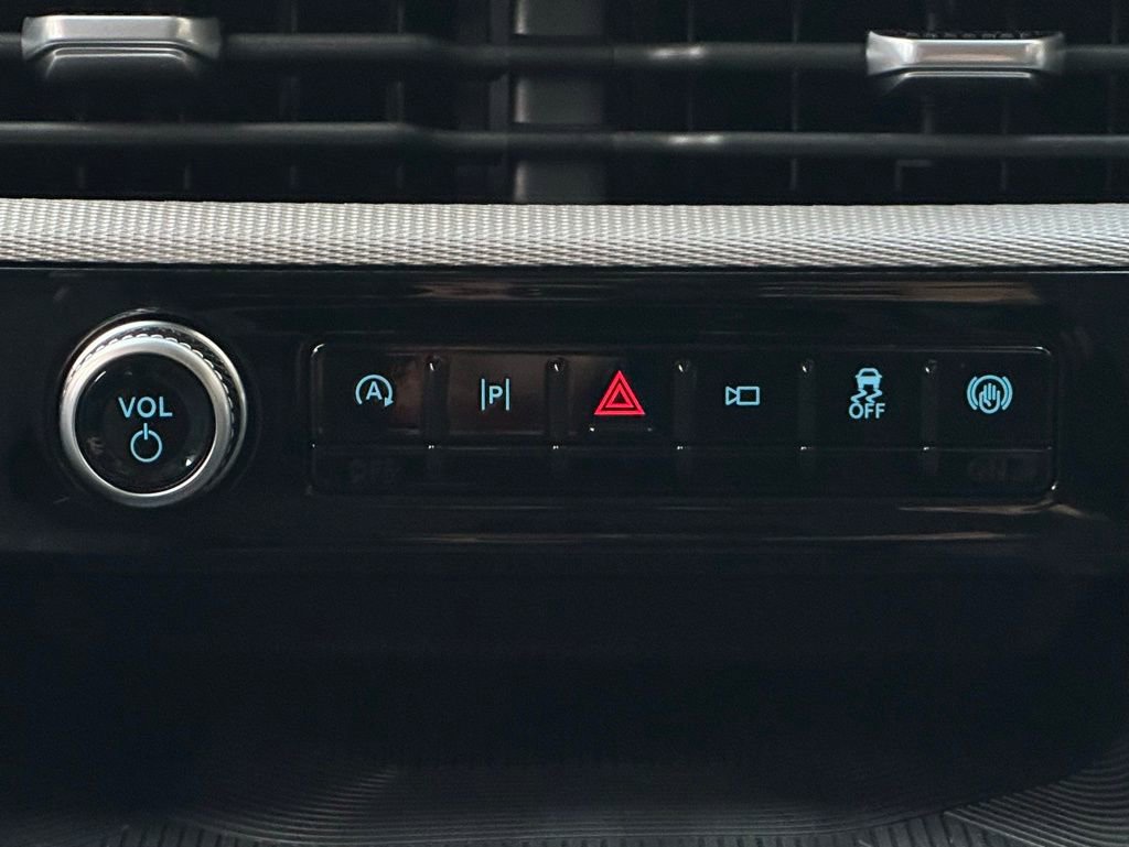 New 2026 Ford Explorer Active w/ Active Comfort Package RWD image 48