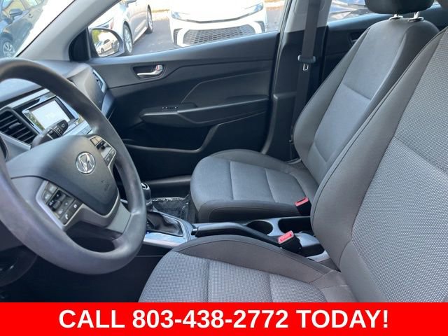Used 2022 Hyundai Accent SE FWD image 9