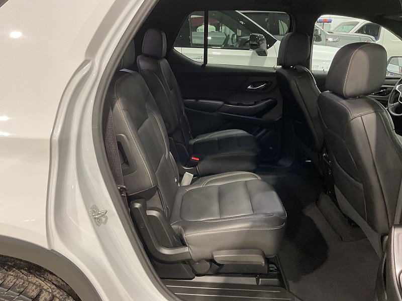 Used 2023 Chevrolet Traverse LT AWD/4WD image 24