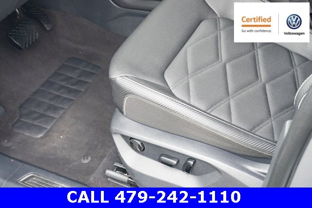 Certified 2024 Volkswagen Atlas Cross Sport SE image 28
