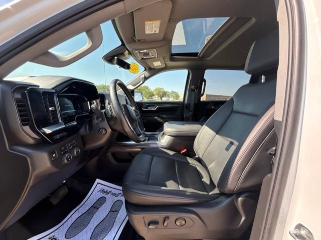 Used 2024 Chevrolet Silverado 1500 LTZ w/ LTZ Premium Package AWD/4WD image 2