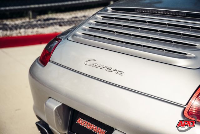 Used 2006 Porsche 911 Carrera RWD image 27