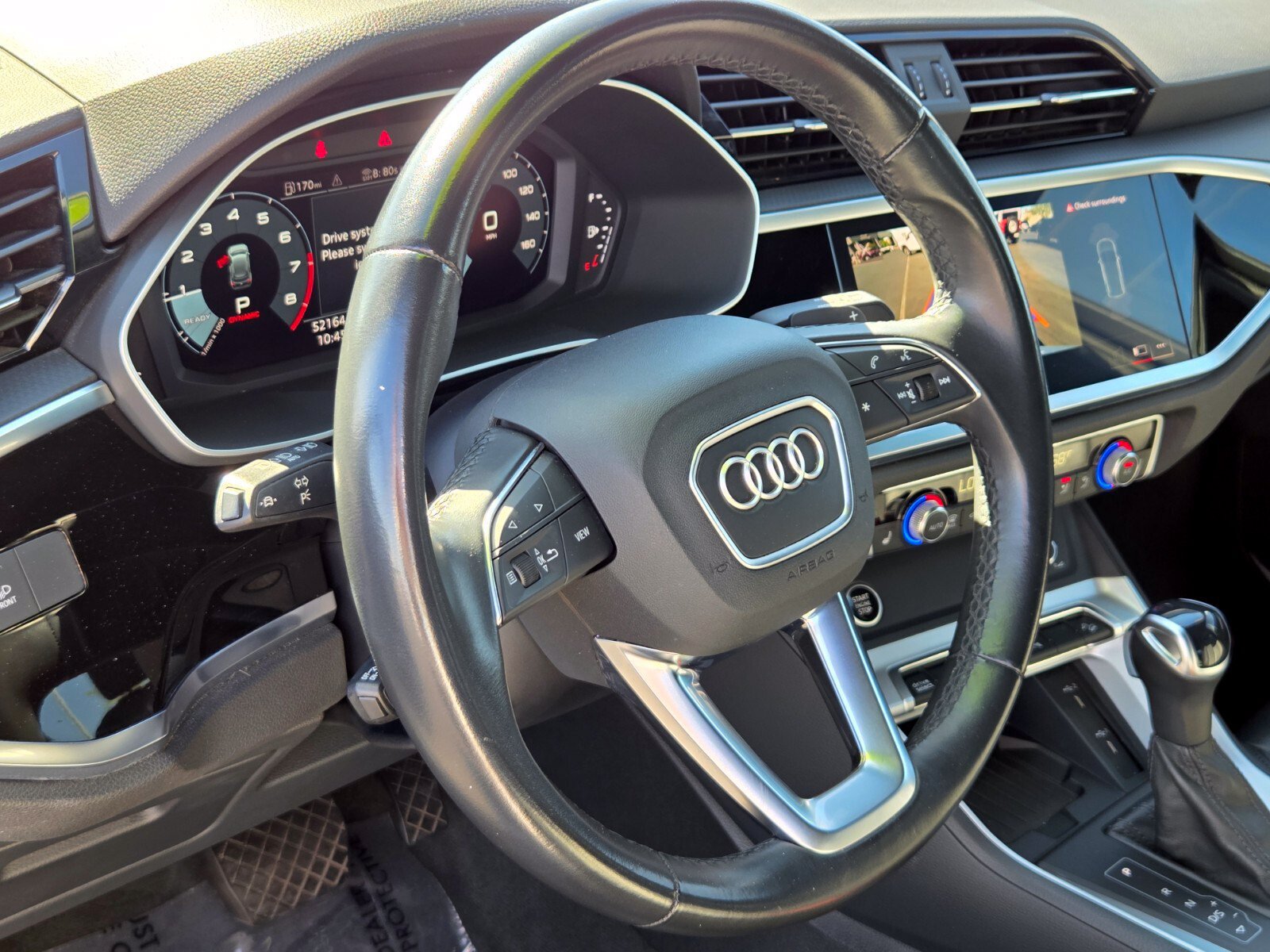 Used 2024 Audi Q3 2.0T Premium AWD/4WD image 19