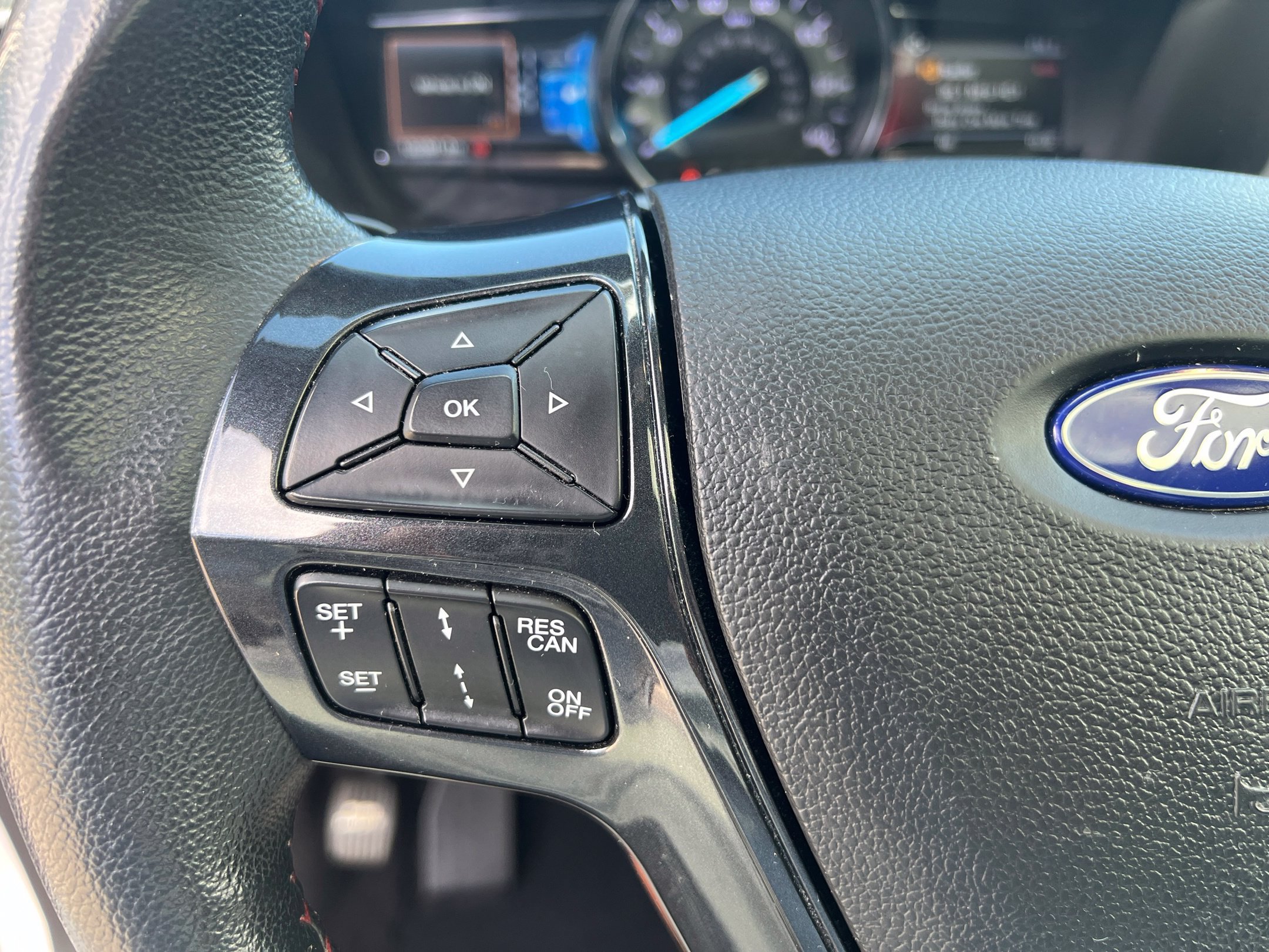 Used 2019 Ford Explorer Sport w/ Equipment Group 401A AWD/4WD image 36