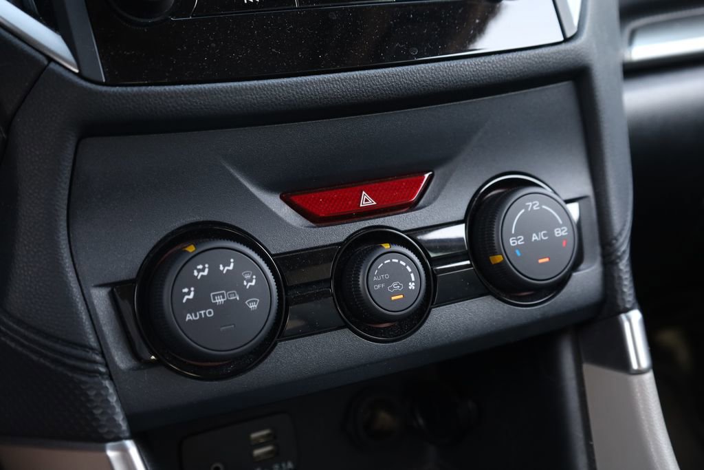 Used 2022 Subaru Forester Premium image 16