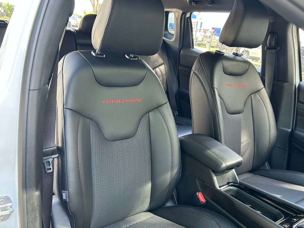 New 2026 Jeep Compass Trailhawk AWD/4WD image 34