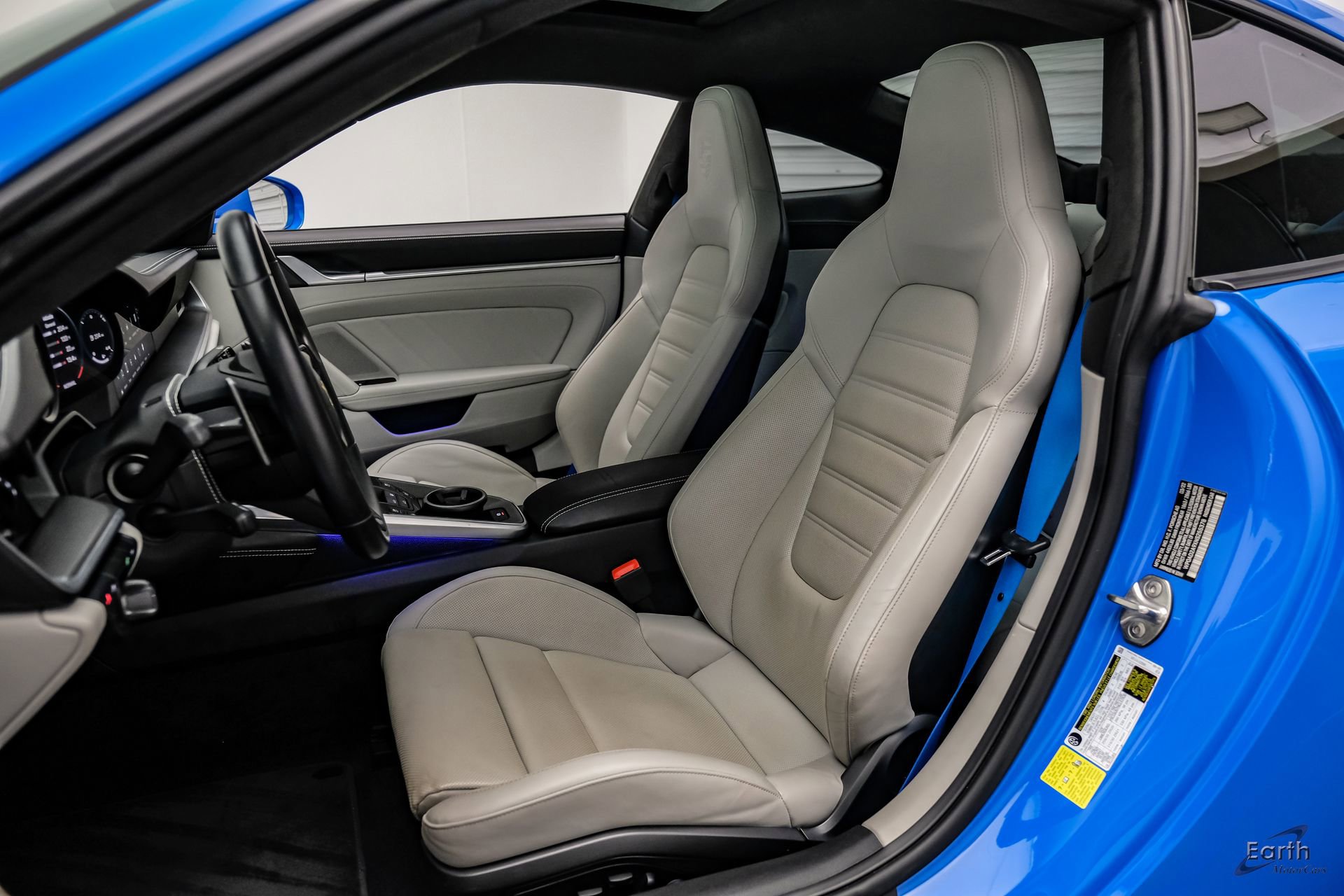 Used 2022 Porsche 911 Turbo S AWD/4WD image 39