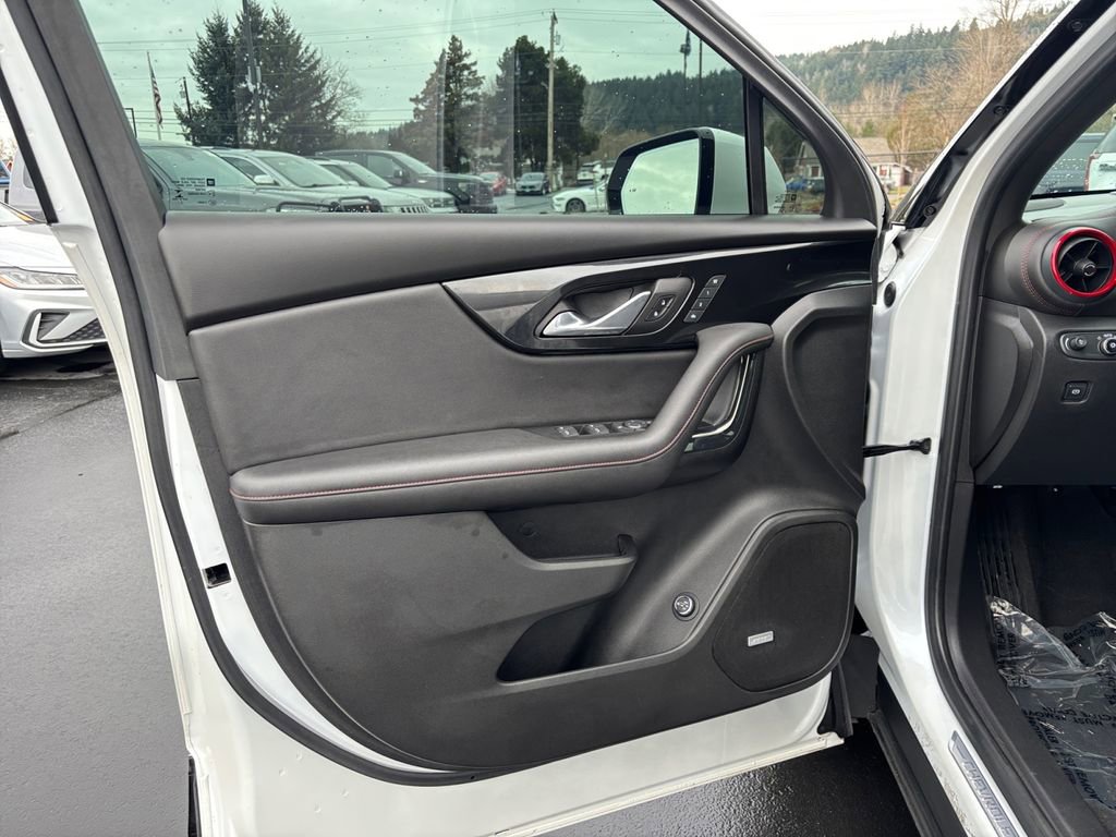 Used 2021 Chevrolet Blazer RS w/ Enhanced Convenience Package image 23