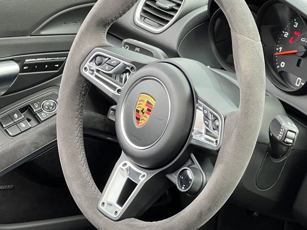 Used 2021 Porsche 718 Boxster GTS image 18