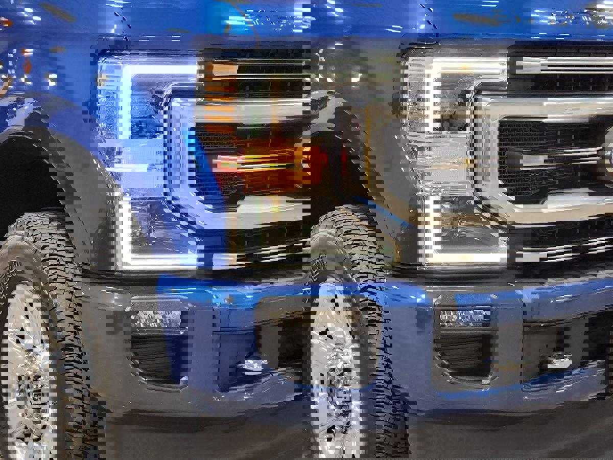 Used 2022 Ford F250 Platinum w/ FX4 Off-Road Package image 14