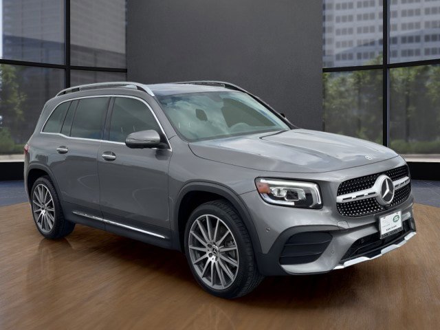 Used 2023 Mercedes-Benz GLB 250 image 3