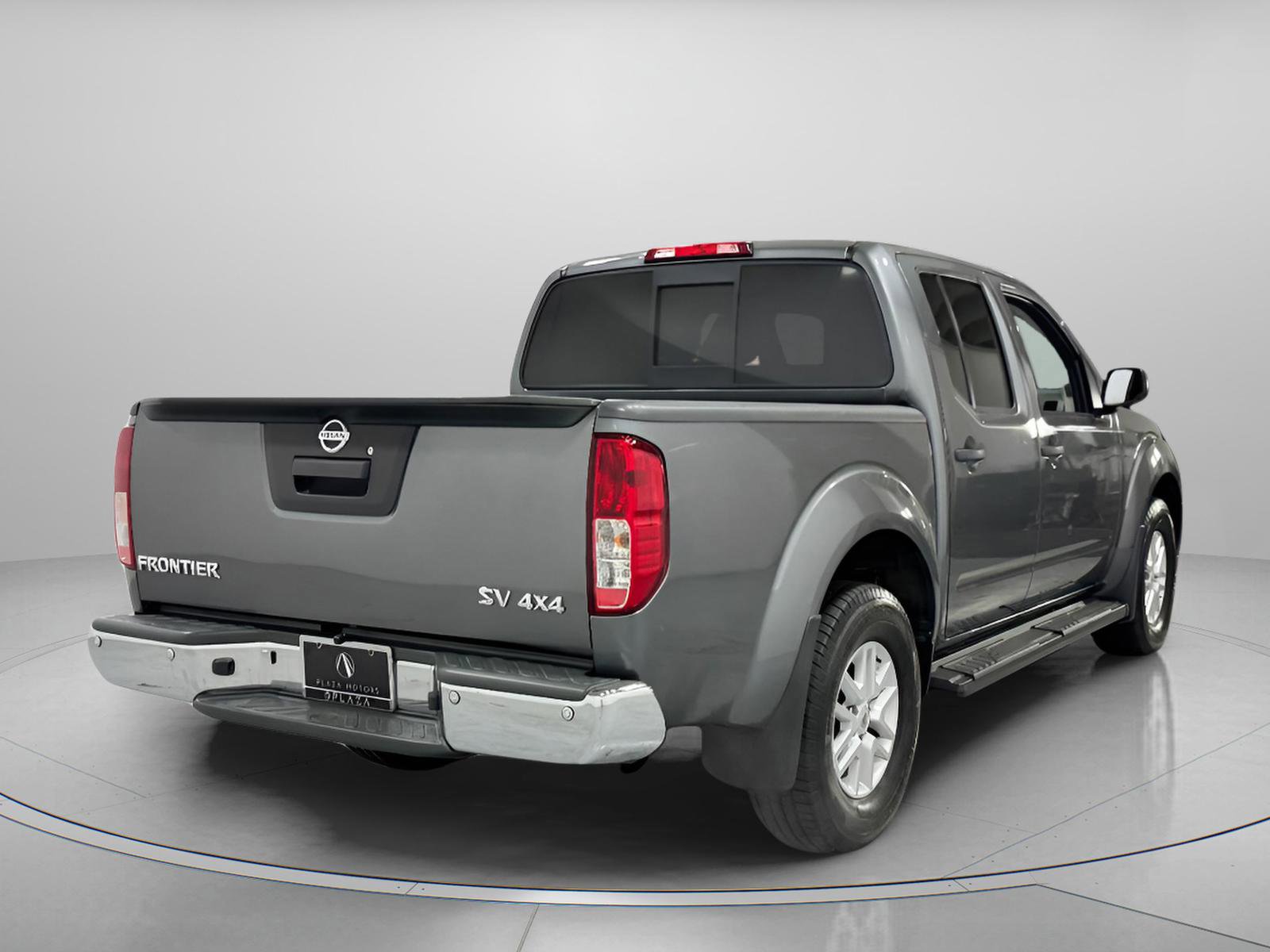 Used 2016 Nissan Frontier SV image 5