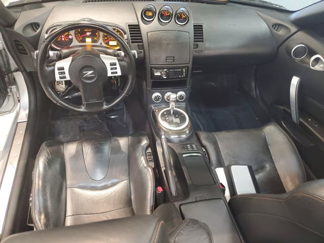 Used 2006 Nissan 350Z Touring image 13