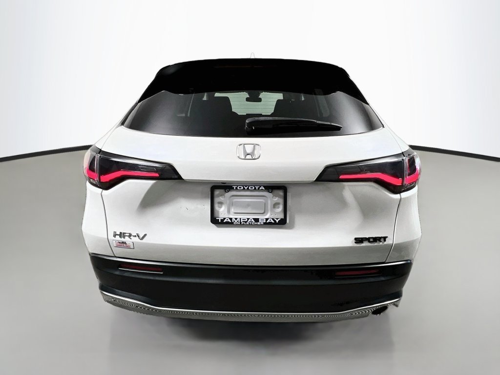 Used 2024 Honda HR-V Sport image 4