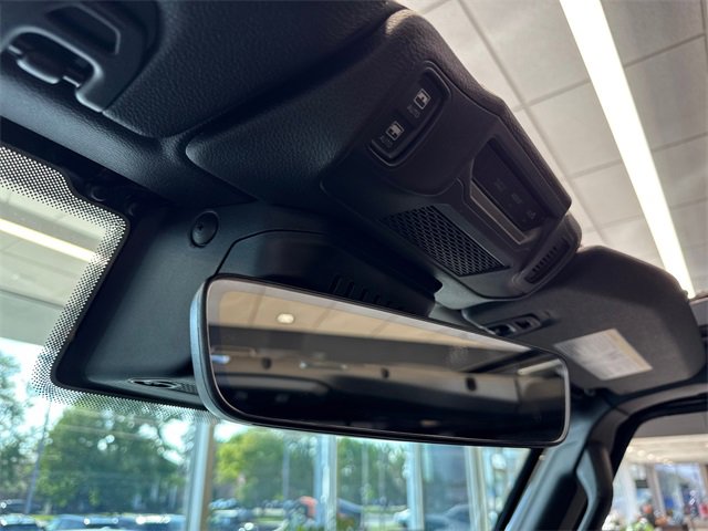 New 2025 Jeep Wrangler Unlimited Rubicon 392 image 27