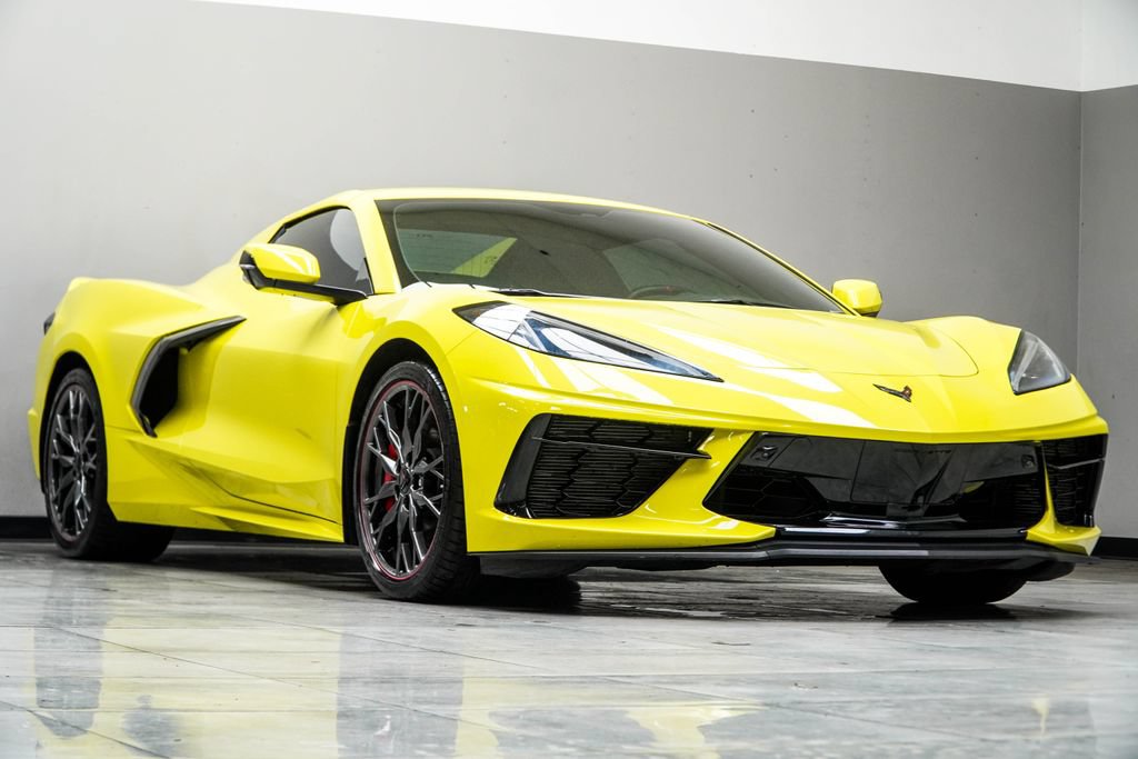 Used 2023 Chevrolet Corvette Stingray Premium Conv w/ Z51 Performance Package RWD image 8