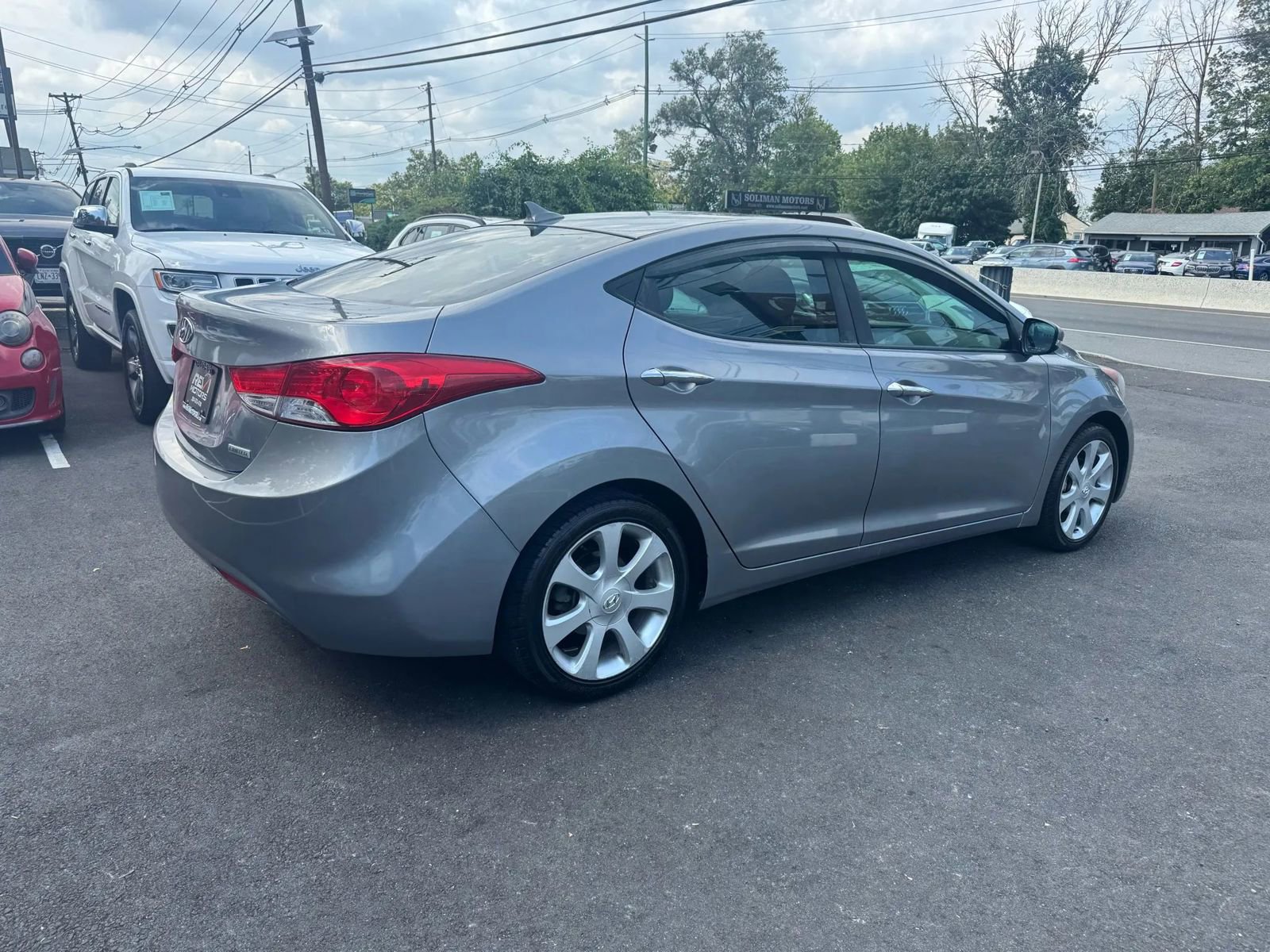 Used 2012 Hyundai Elantra Limited image 7