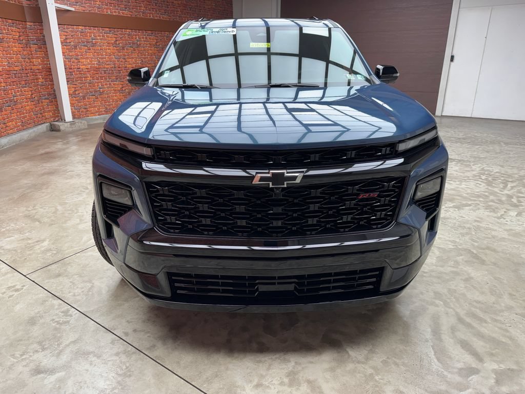 Used 2026 Chevrolet Traverse RS w/ LPO, Floor Liner Package AWD/4WD image 8