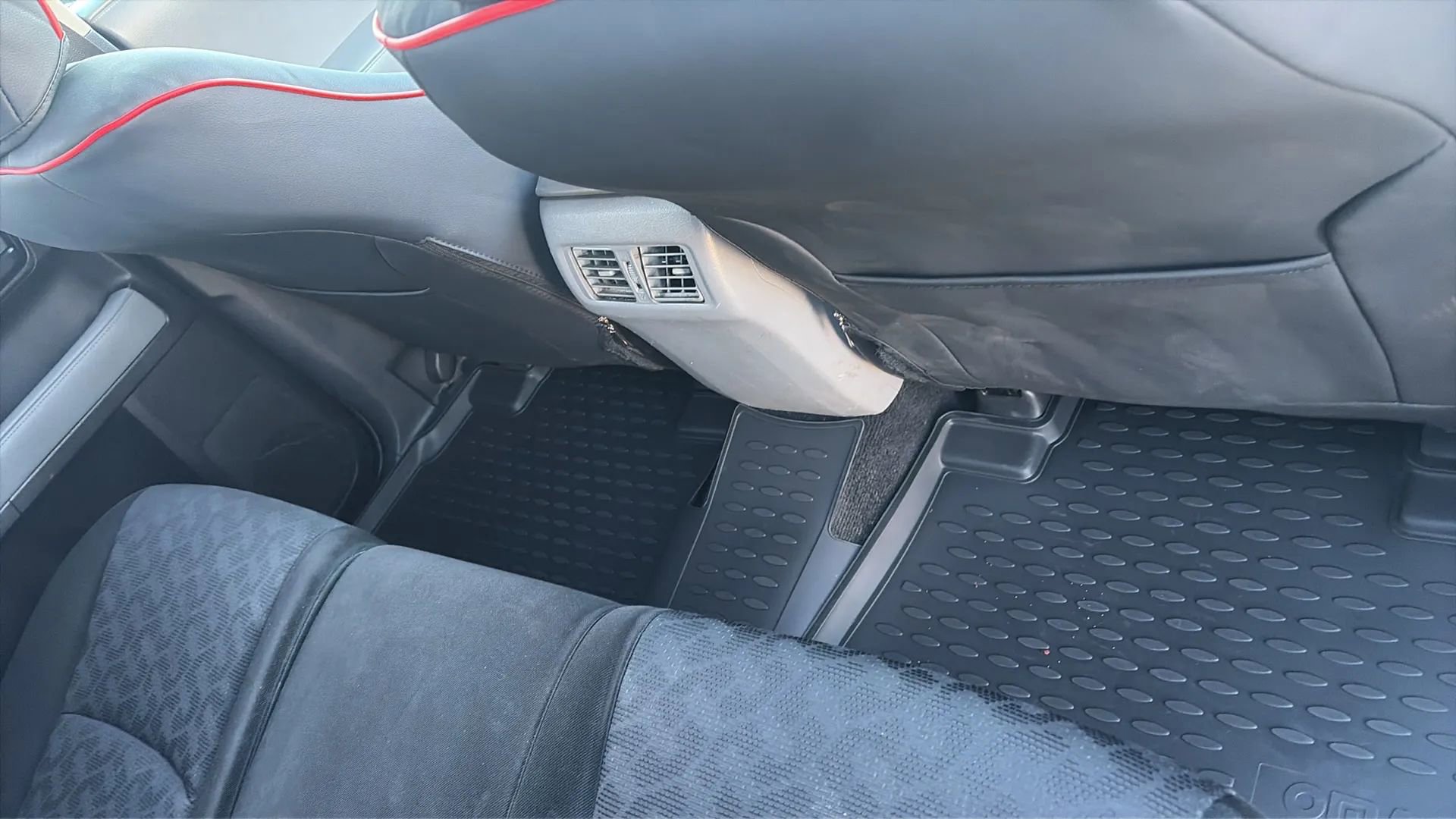 Used 2011 Toyota 4Runner SR5 image 28