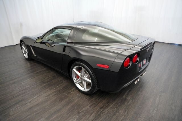 Used 2011 Chevrolet Corvette Coupe w/ Preferred Equipment Group RWD image 11