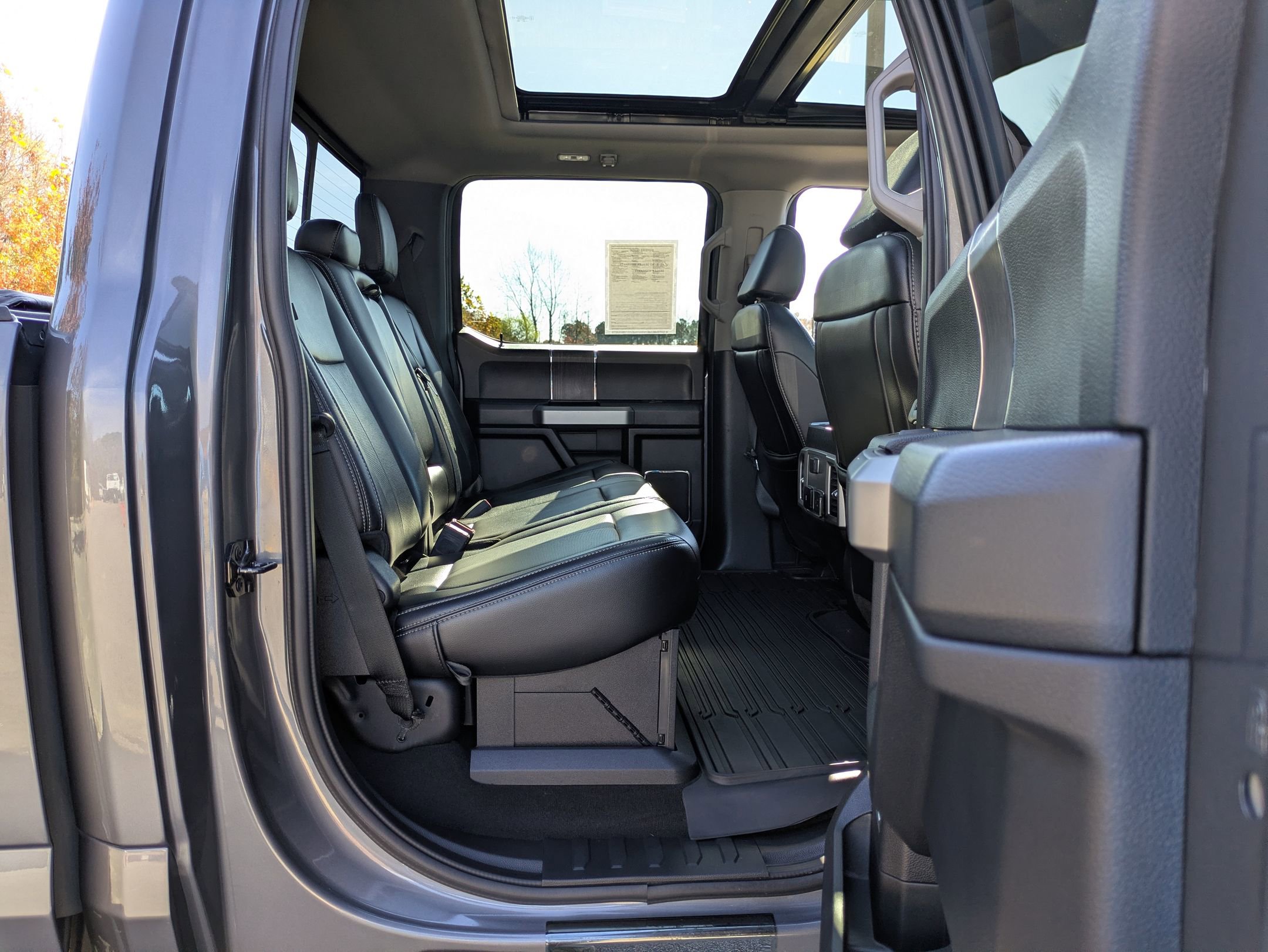 Used 2021 Ford F250 Lariat image 43