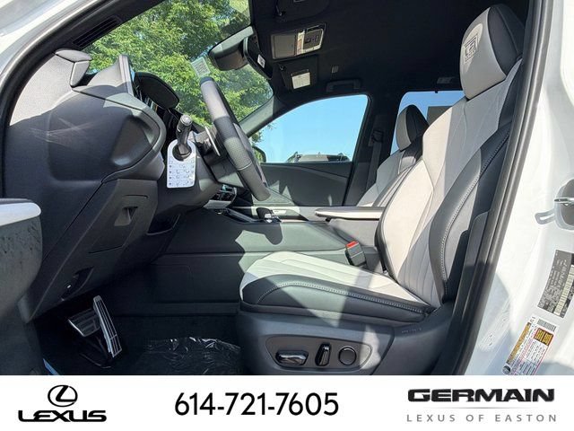New 2026 Lexus TX 500h AWD image 21