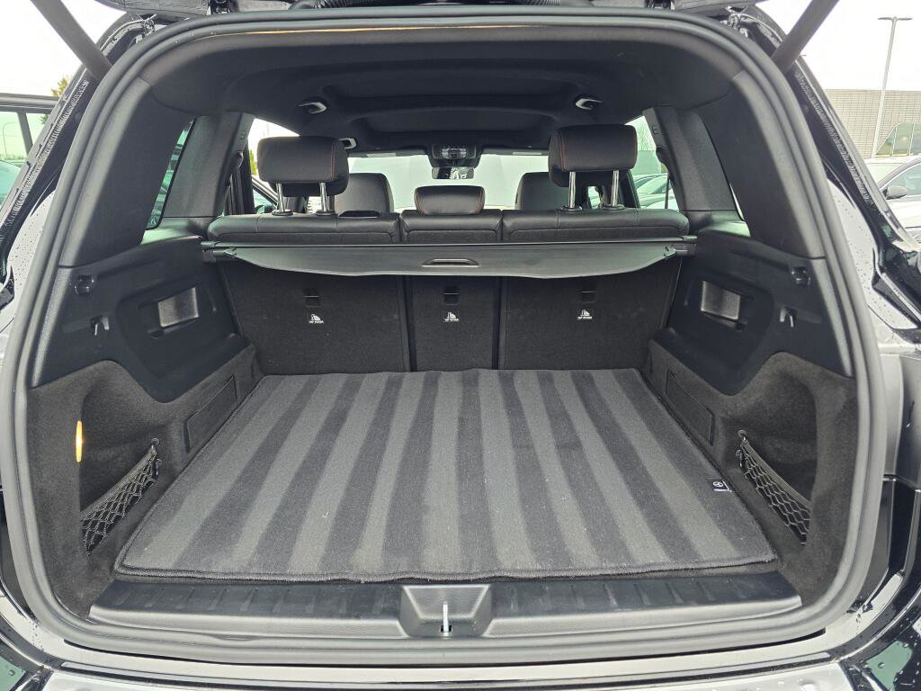 Used 2022 Mercedes-Benz GLB 35 AMG 4MATIC image 11