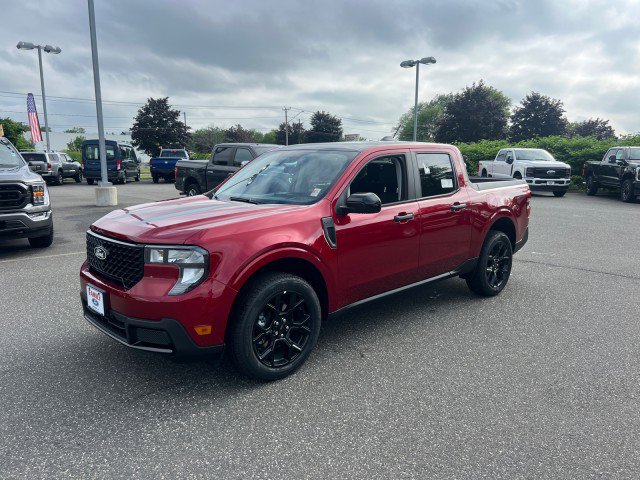 New 2025 Ford Maverick XLT w/ XLT Luxury Package image 3