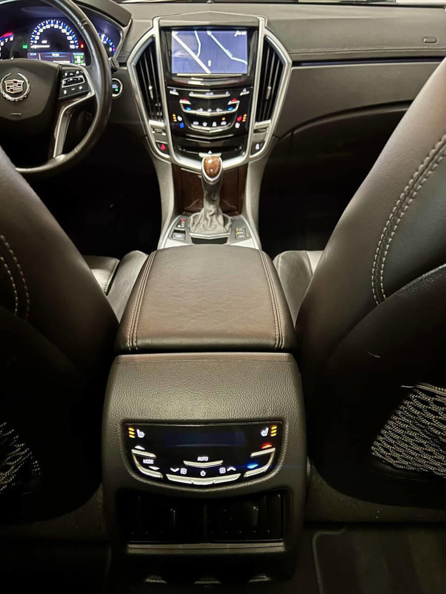 Used 2016 Cadillac SRX Premium w/ Driver Assist Package image 16