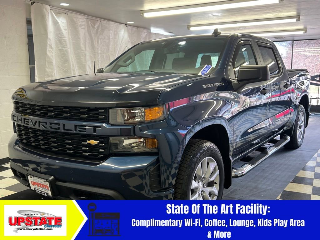 Used 2019 Chevrolet Silverado 1500 Custom w/ Custom Value Package AWD/4WD video 3
