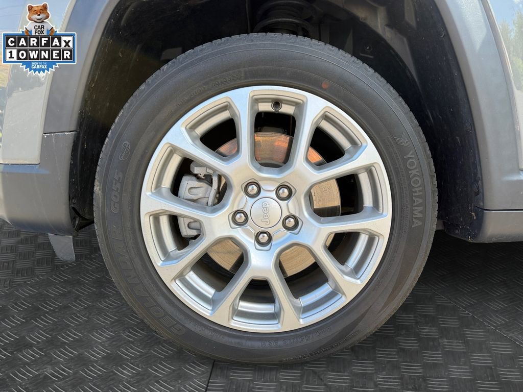 Used 2023 Jeep Compass Latitude w/ Sun and Sound Group AWD/4WD image 20