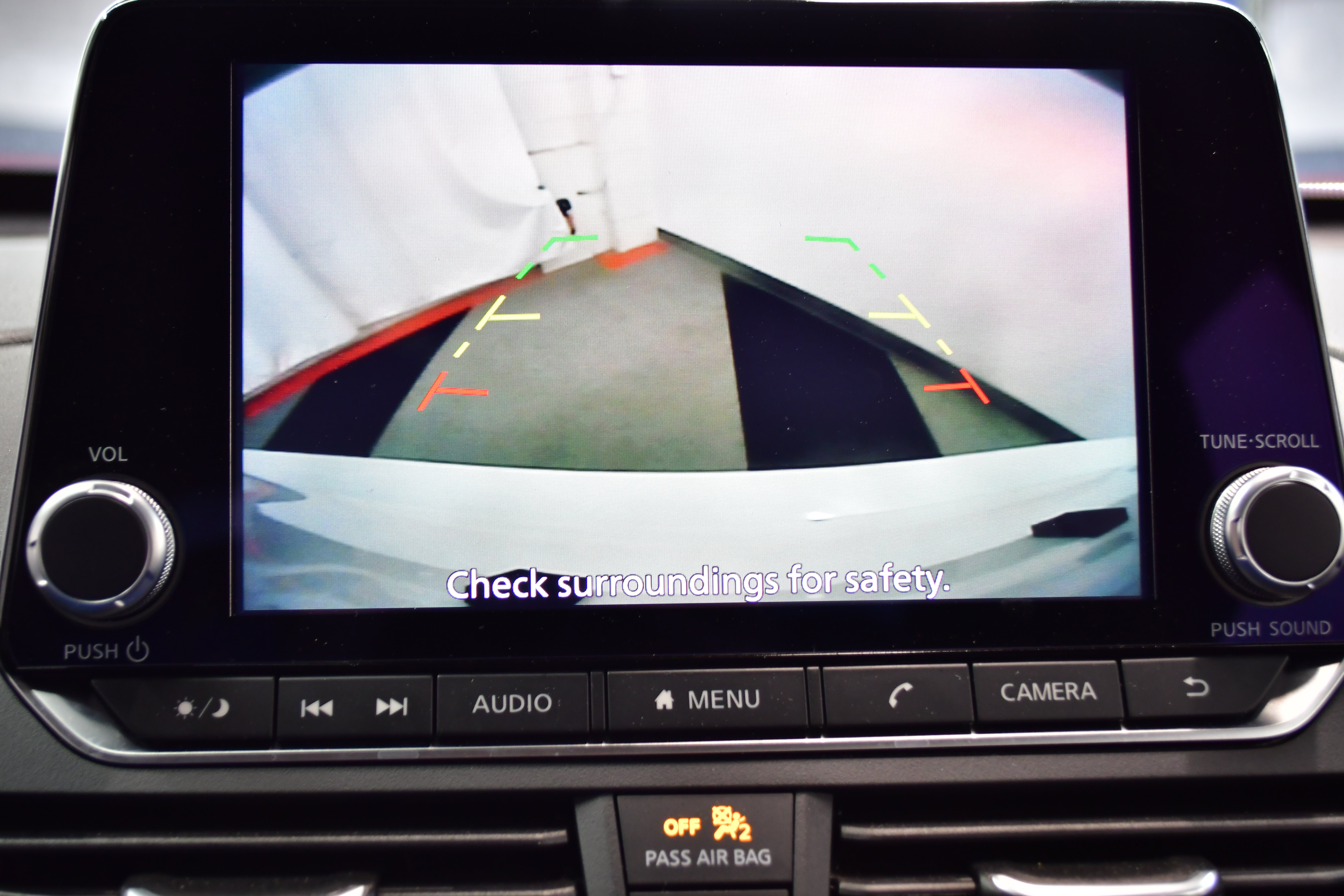 Used 2025 Nissan Altima 2.5 SV FWD image 24