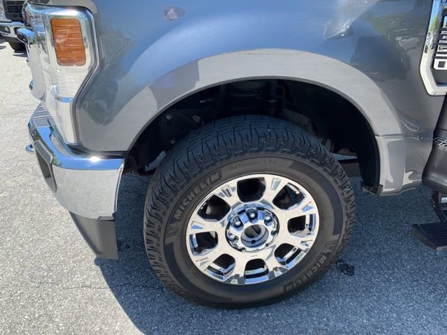 Used 2022 Ford F350 Lariat w/ Chrome Package image 40