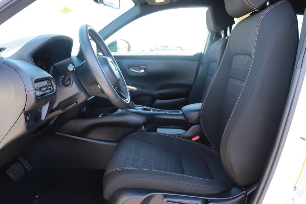 Used 2024 Honda HR-V Sport image 10