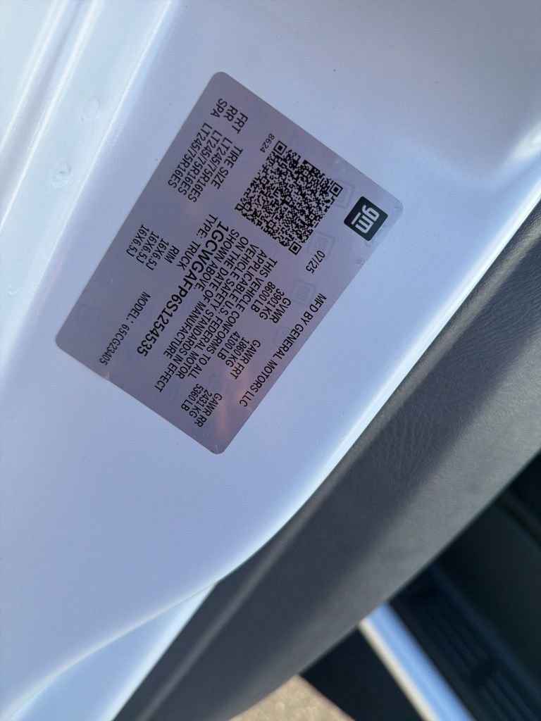 New 2025 Chevrolet Express 2500 Work Van w/ Driver Convenience Package image 38