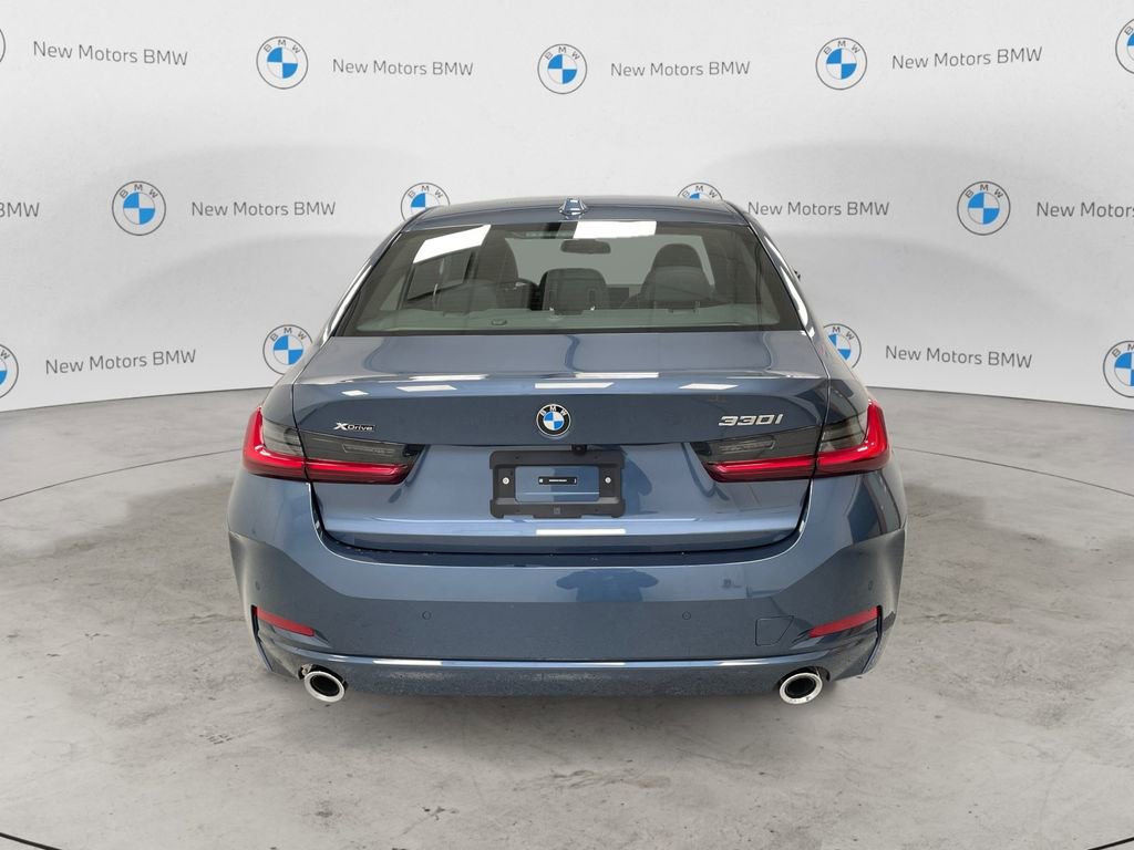 New 2026 BMW 330i xDrive Sedan w/ Premium Package image 3