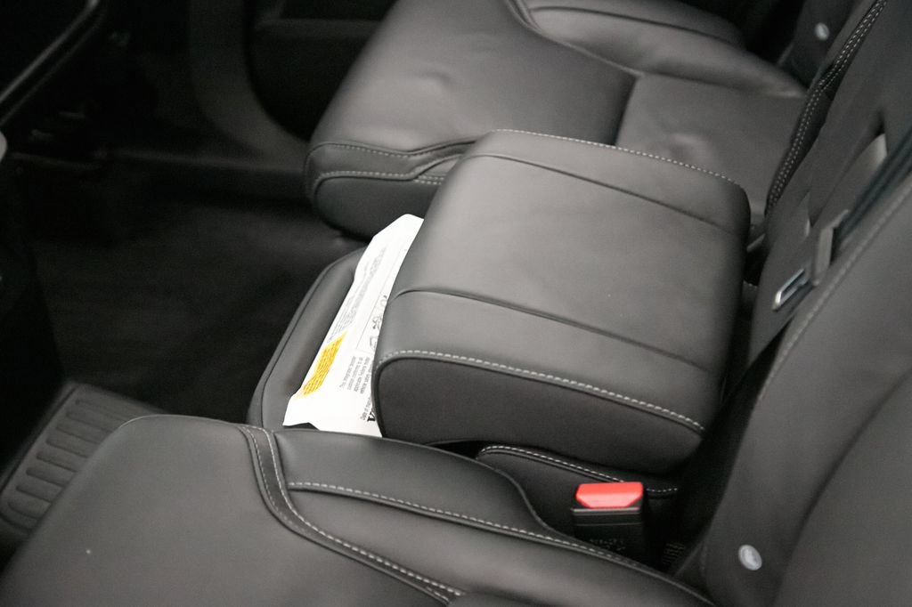 Certified 2024 Volvo XC90 T8 Ultimate w/ Protection Package Premier AWD/4WD image 22