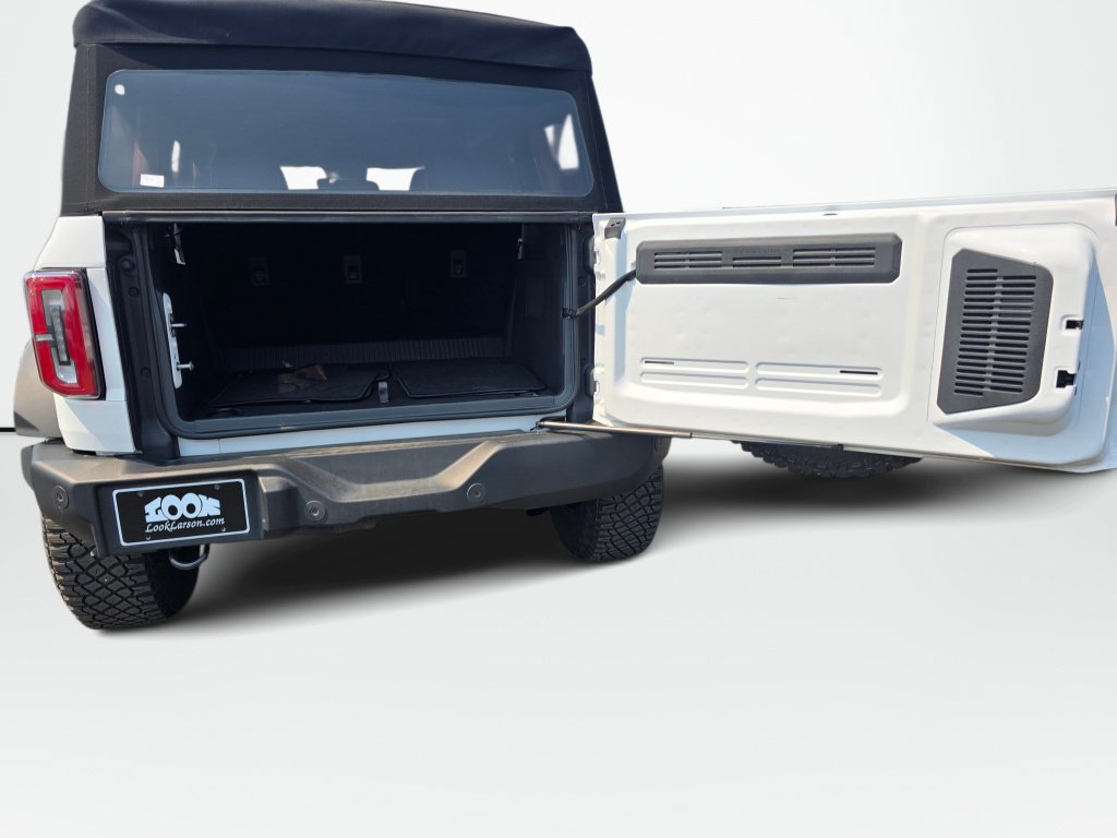 Used 2024 Ford Bronco Wildtrak AWD/4WD image 11